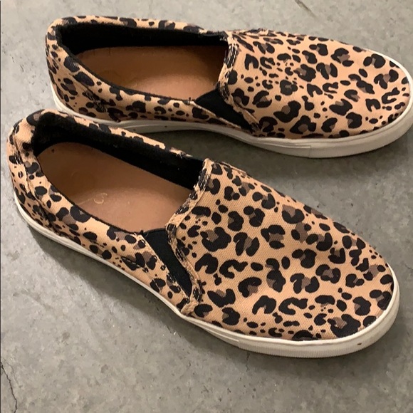 Leopard Print Shoes - Picture 2 of 4